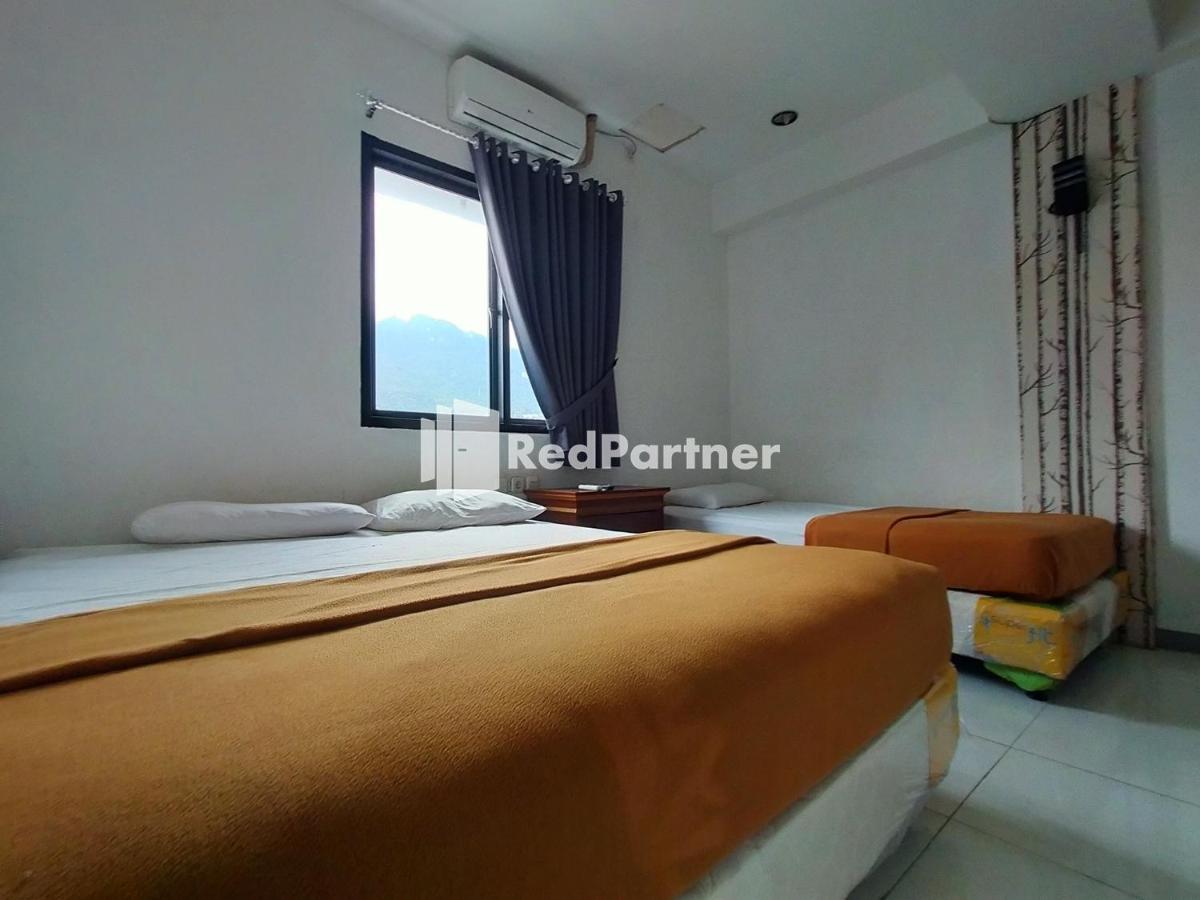 Hotel Ayu Lestari Ternate Redpartner Exterior photo